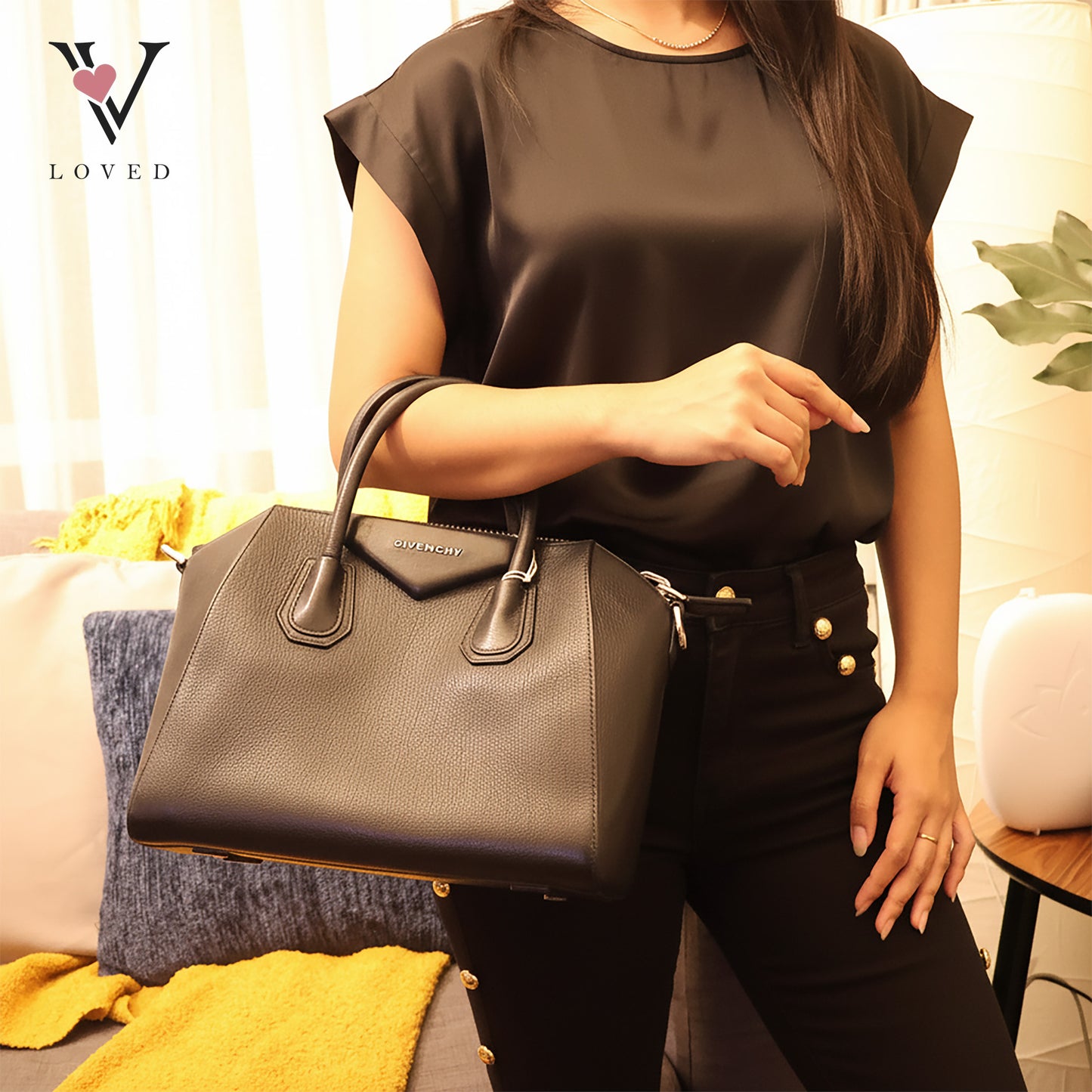 Black Leather Antigona Small Tote Bag