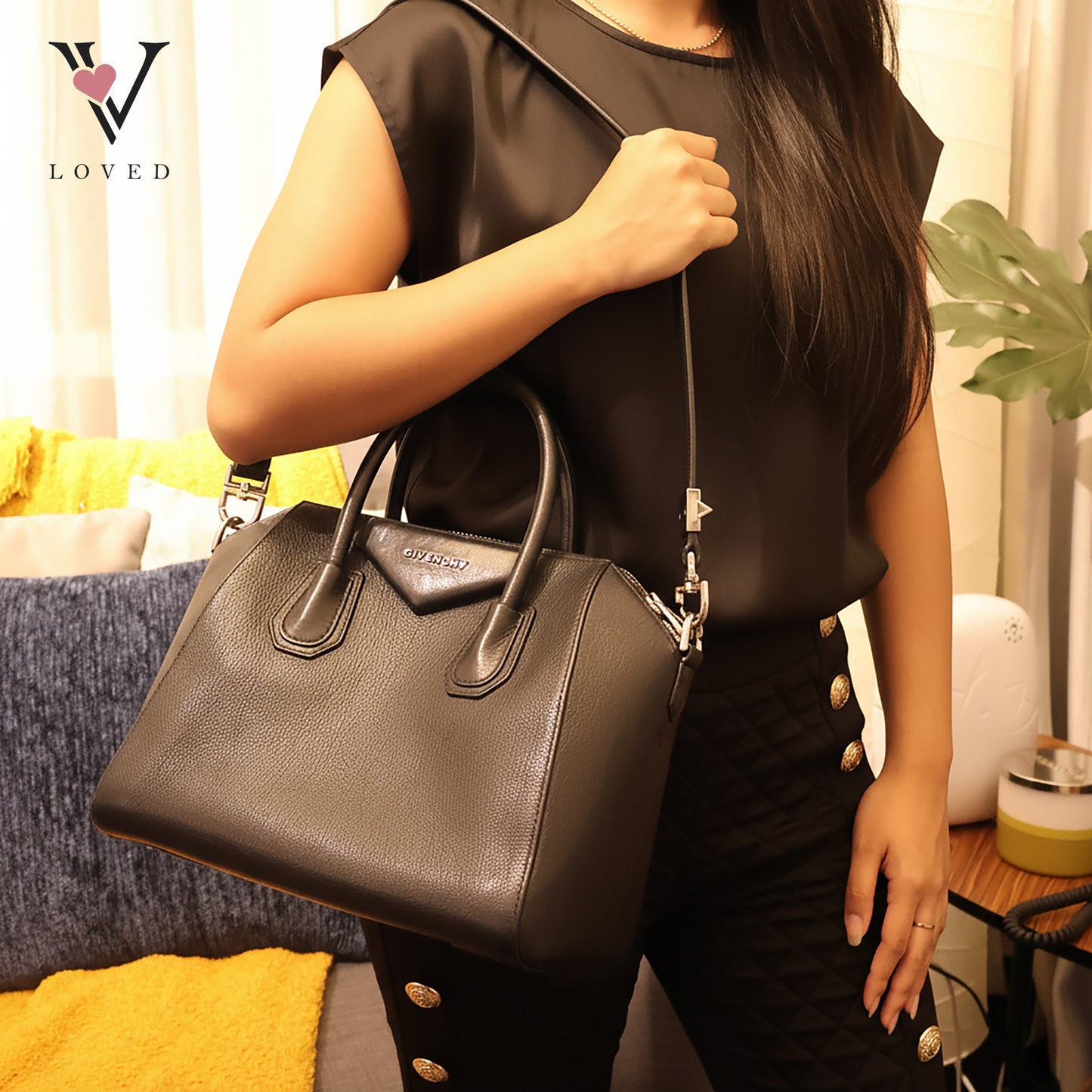 Black Leather Antigona Small Tote Bag