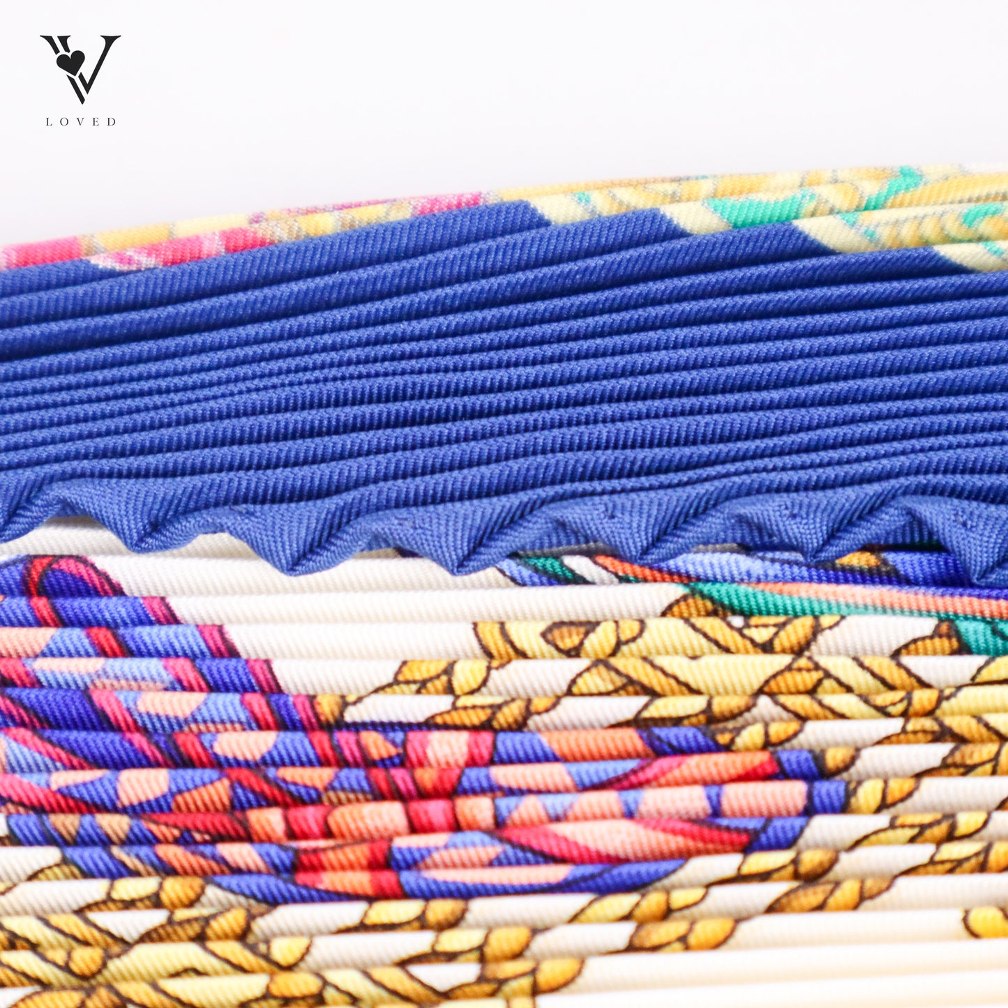 Le Rubans Du Cheval by Joachim Metz Pleated Scarf