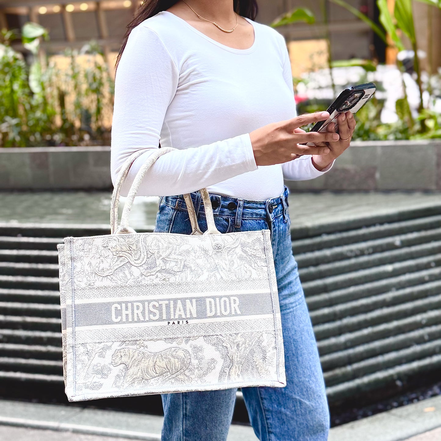 Book Tote