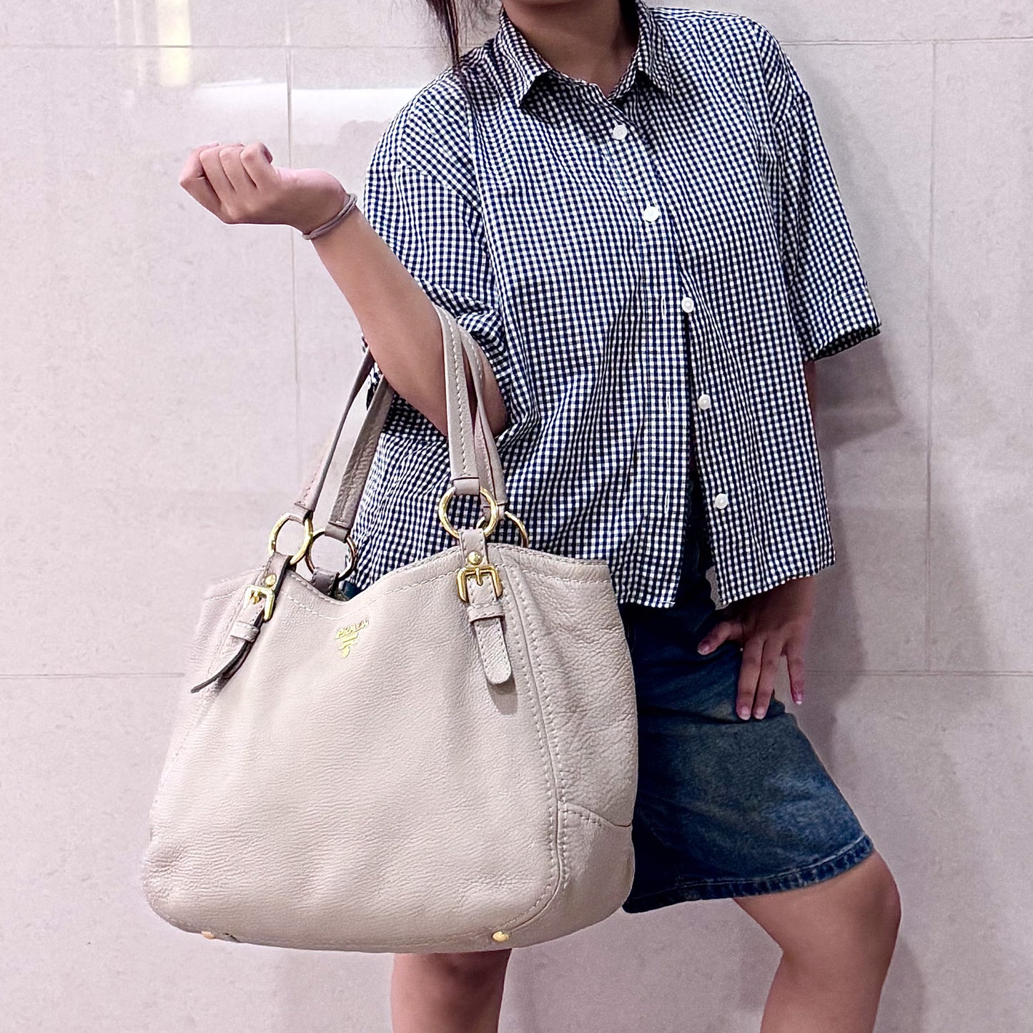 Pomice Vitello Daino Leather Tote Bag