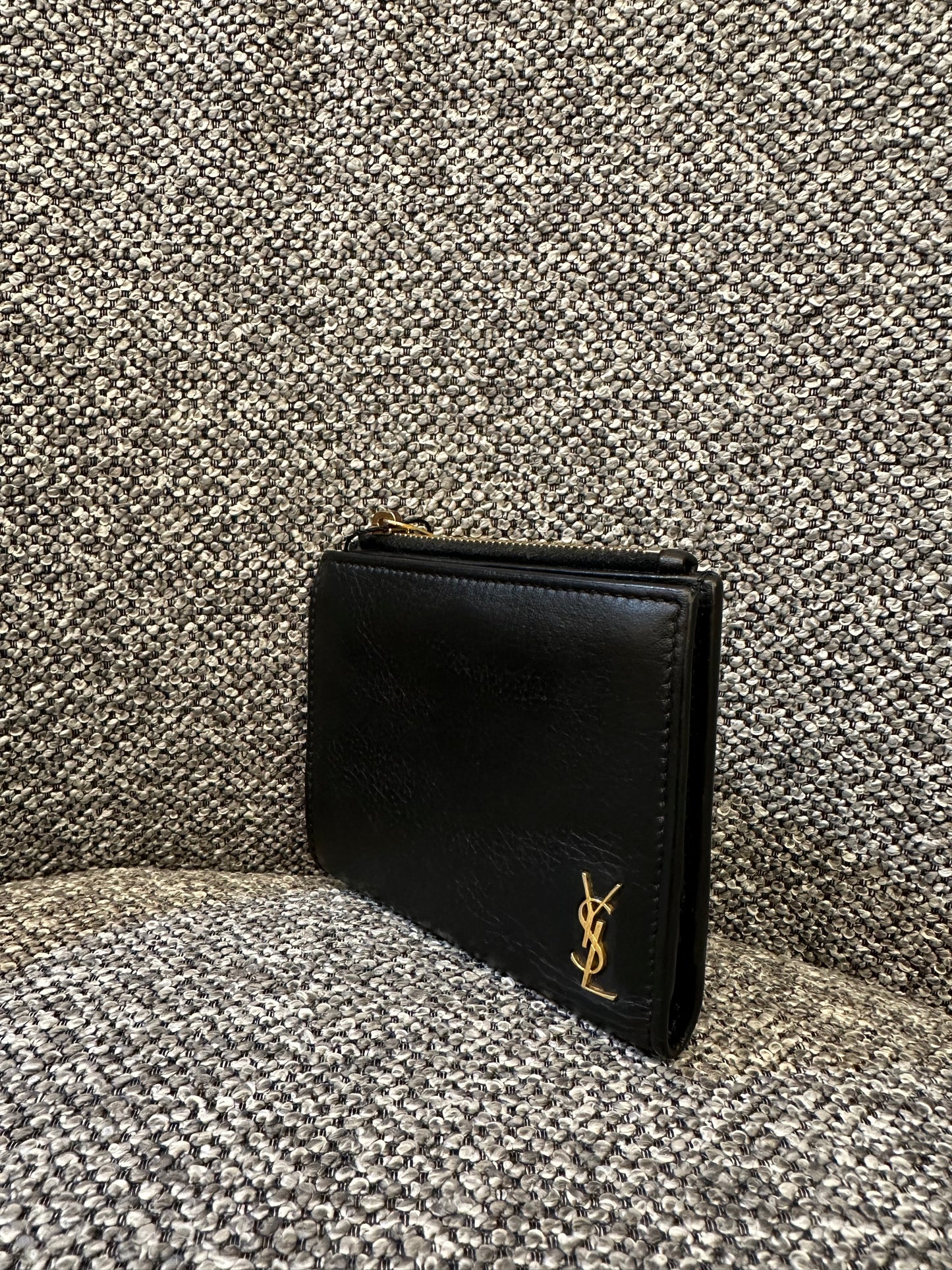 Yves Saint Laurent Wallet In Black Leather