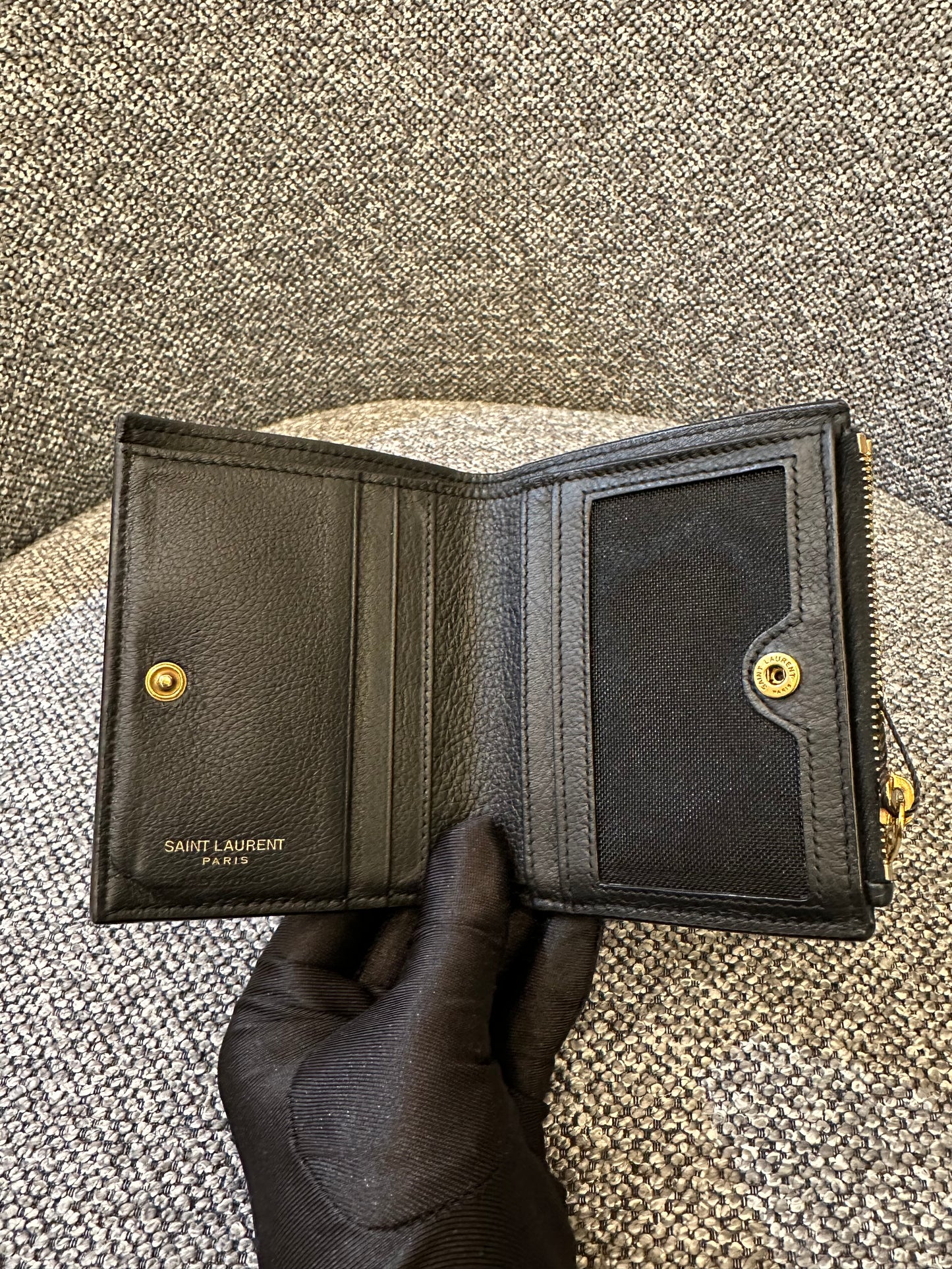 Yves Saint Laurent Wallet In Black Leather