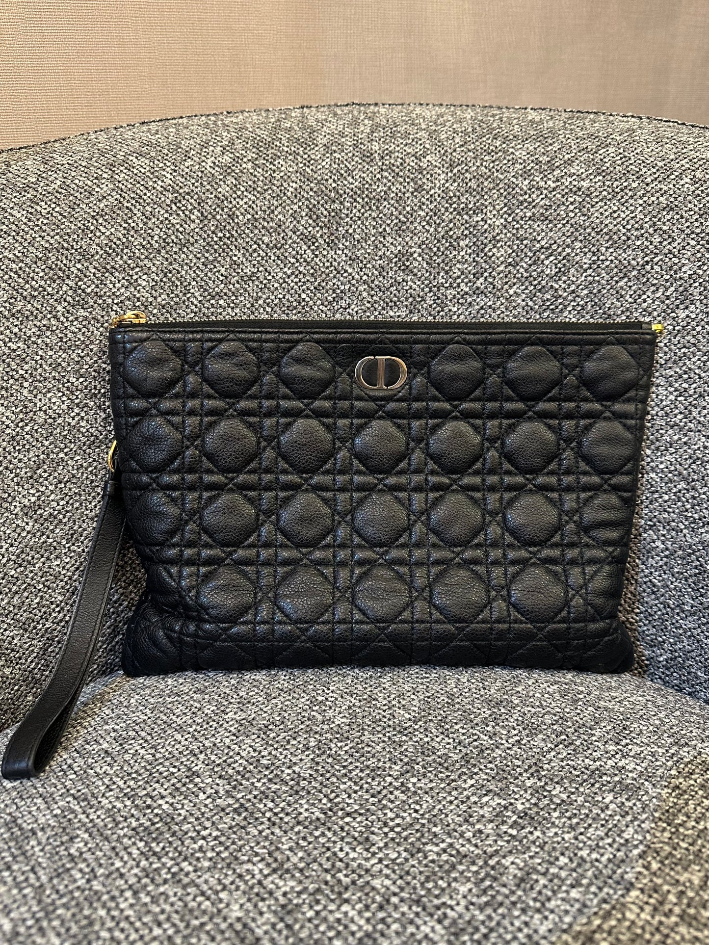 Christian Dior Supple Cannage Calfskin Caro Daily Pouch In Black