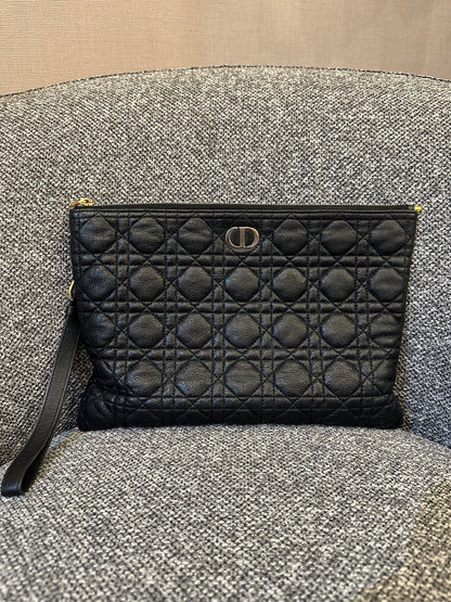 Christian Dior Supple Cannage Calfskin Caro Daily Pouch In Black