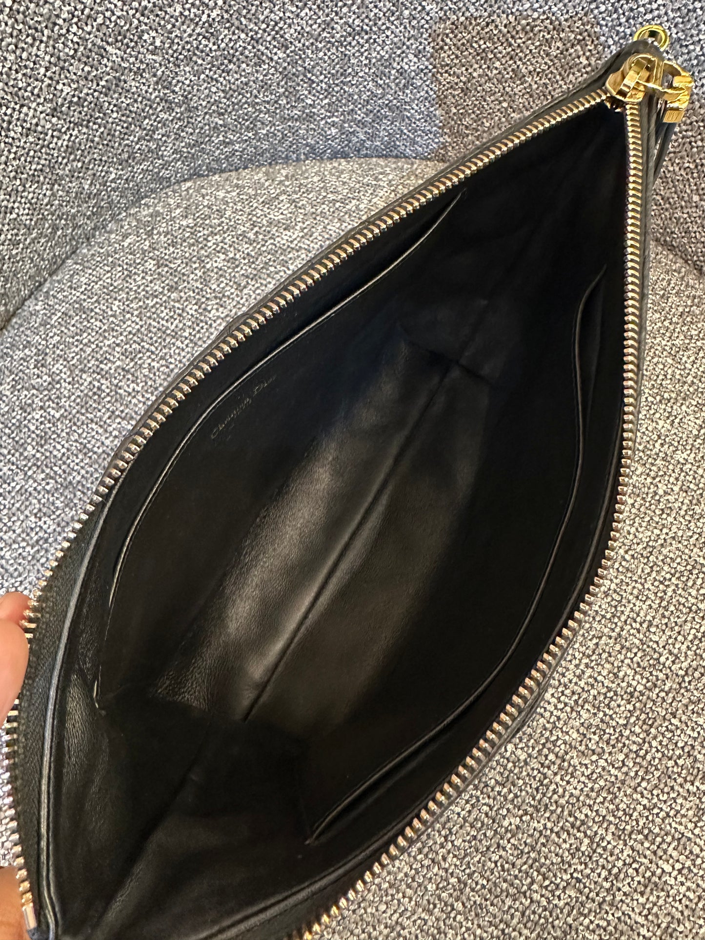 Christian Dior Supple Cannage Calfskin Caro Daily Pouch In Black