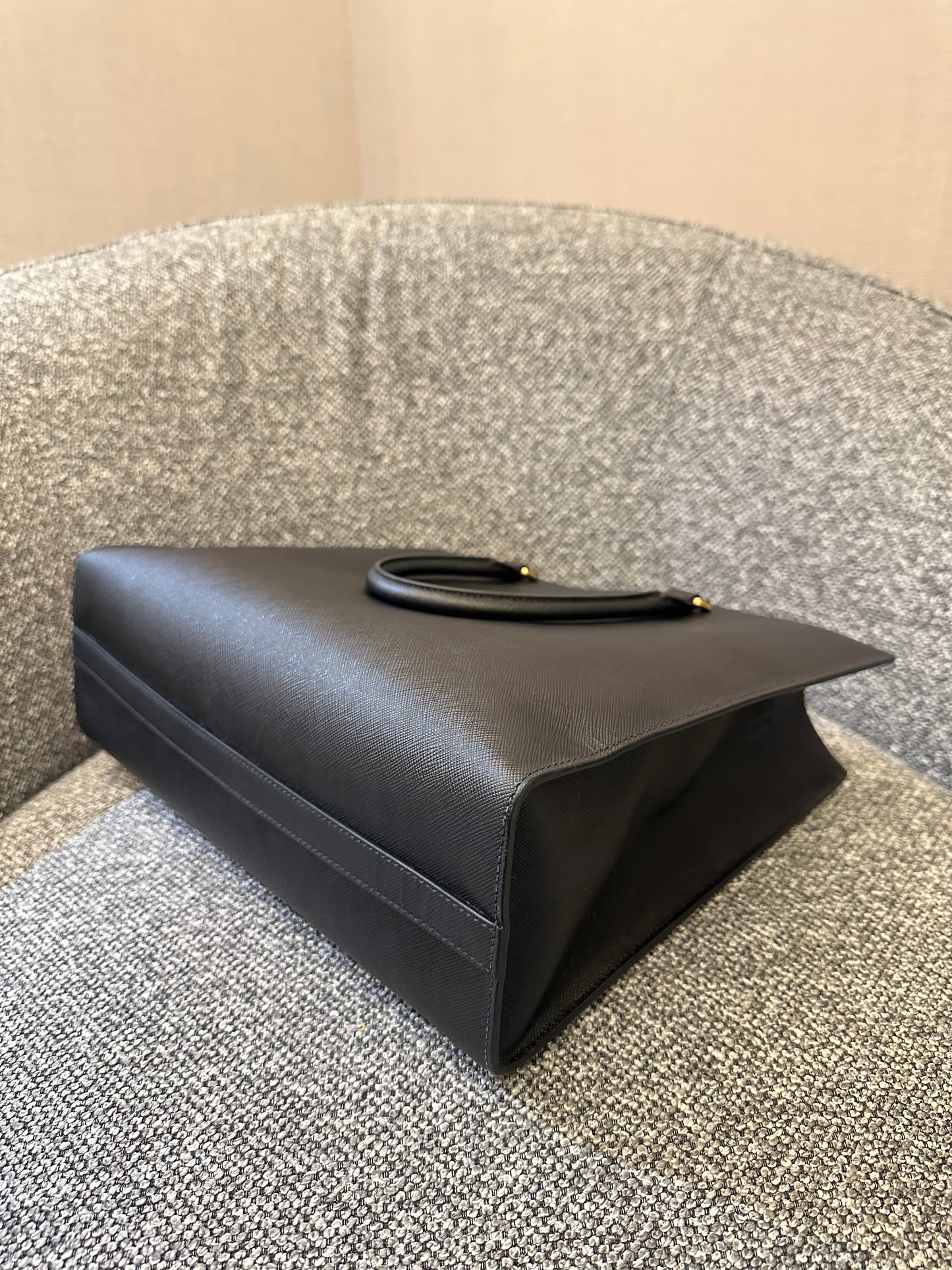 Prada Galleria In Black Saffiano Leather
