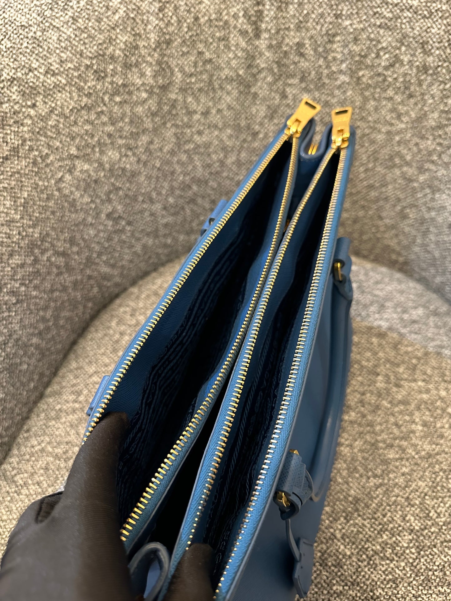 Prada Saffiano Galleria Double Zip Tote Bag In Blue