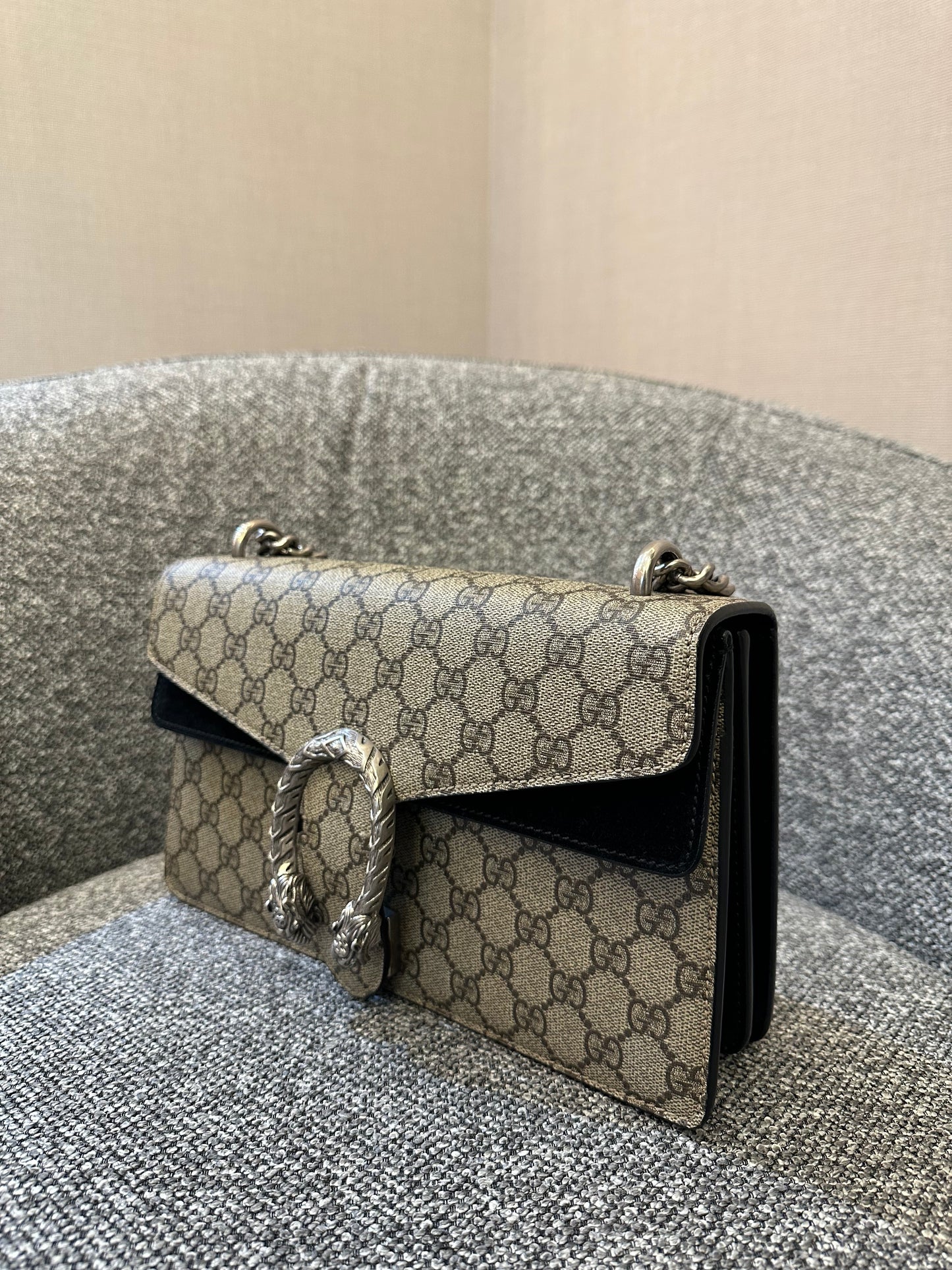 Gucci Dionysus GG Supreme Canvas Bag In Black Suede