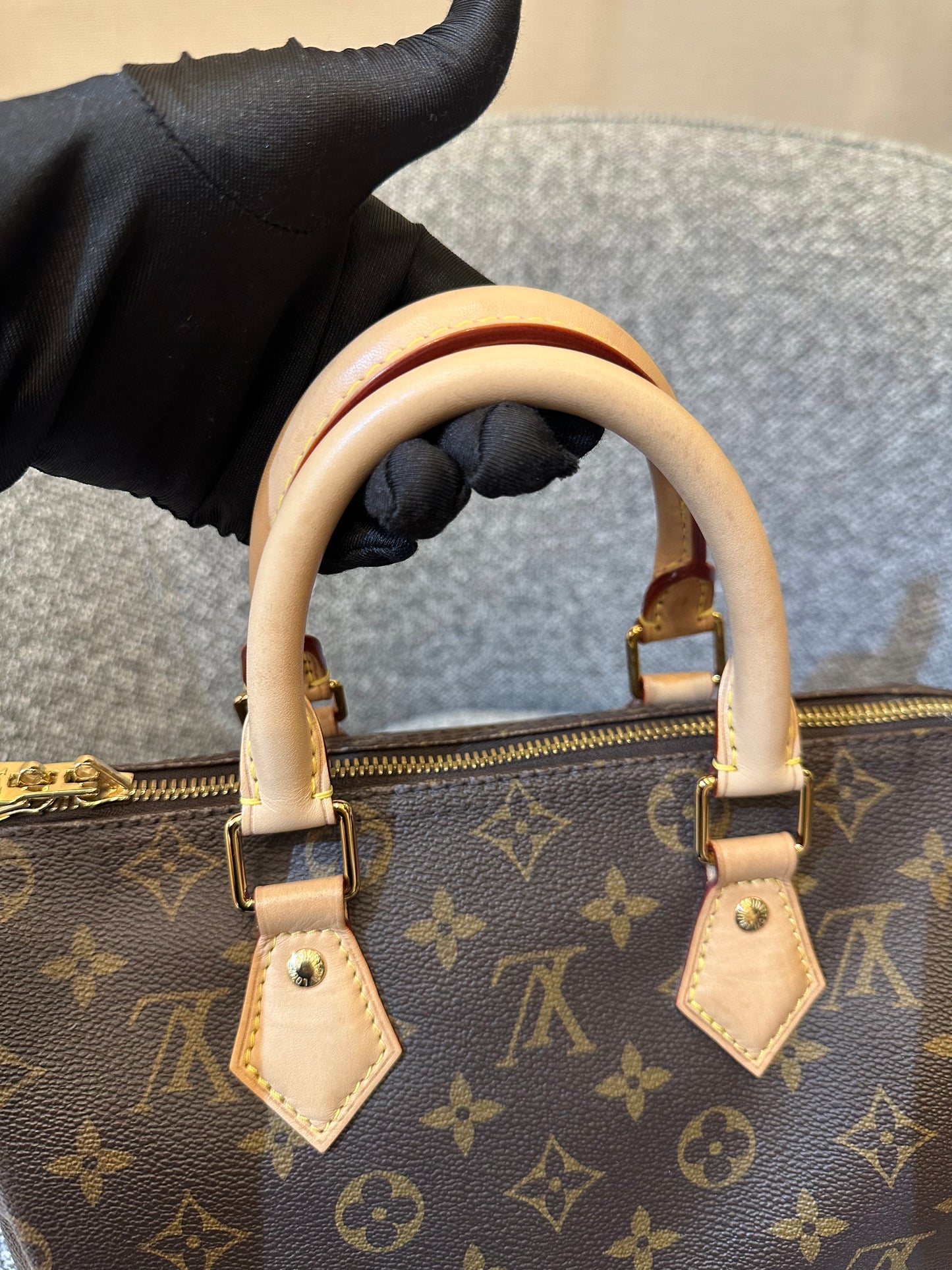 Louis Vuitton Speedy 25 Bandouliere in Monogram Canvas