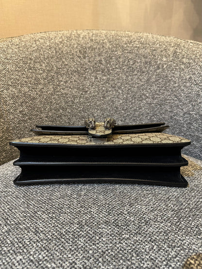 Gucci Dionysus Shoulder Bag