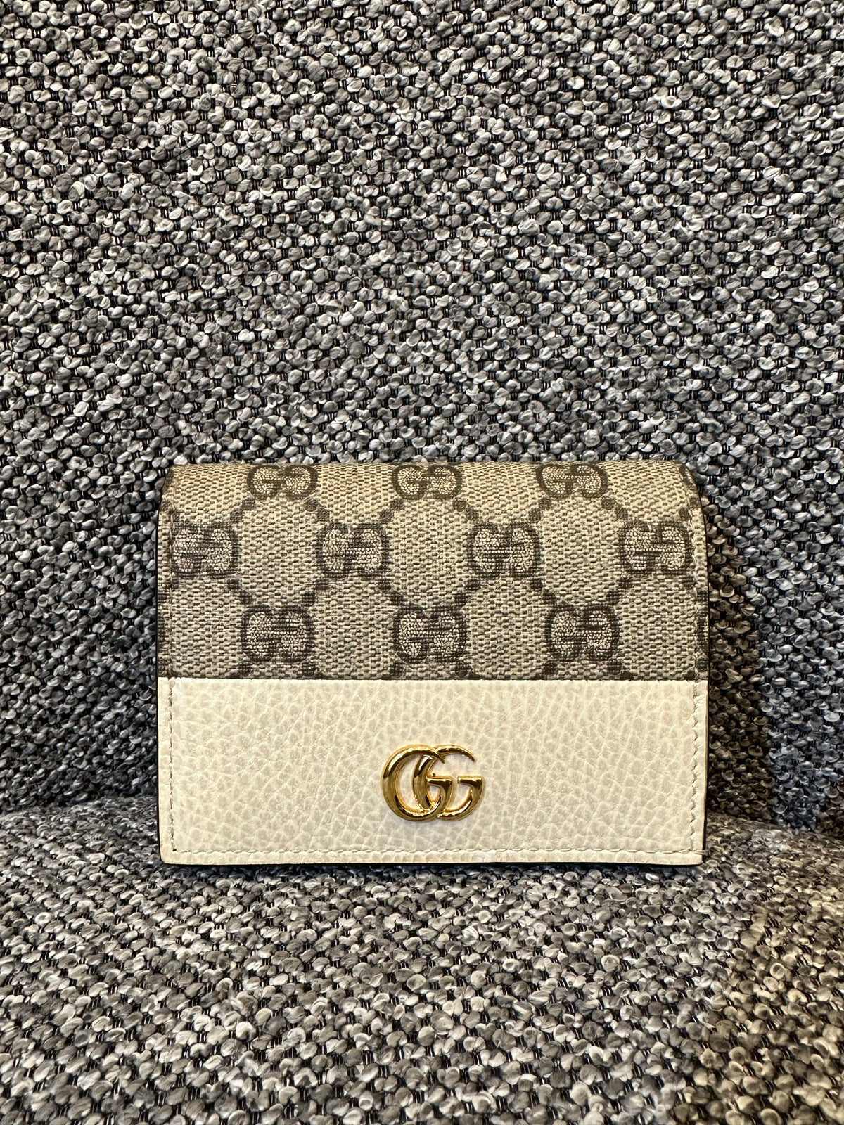 Gucci Bifold GG Marmont Wallet