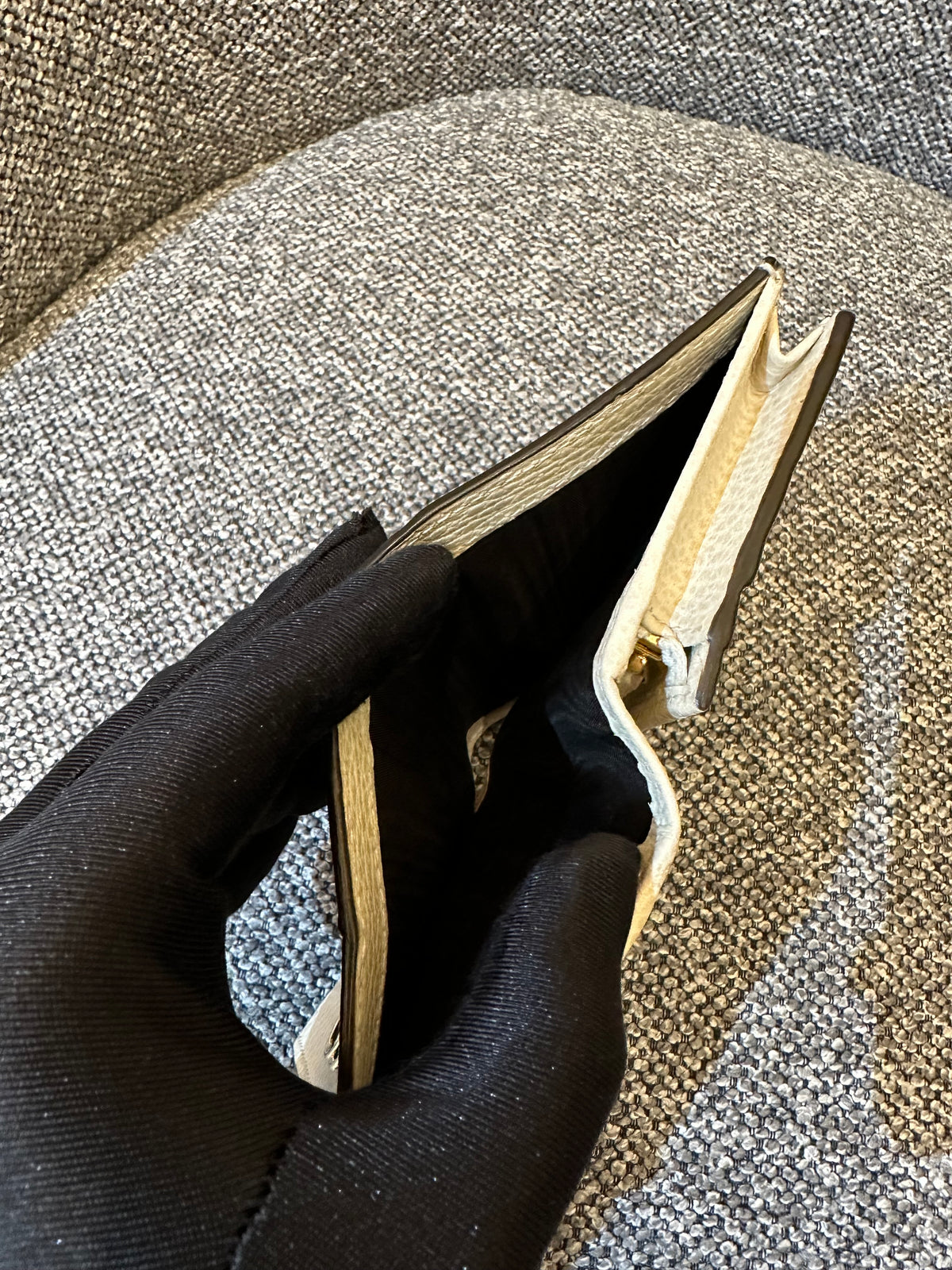 Gucci Bifold GG Marmont Wallet