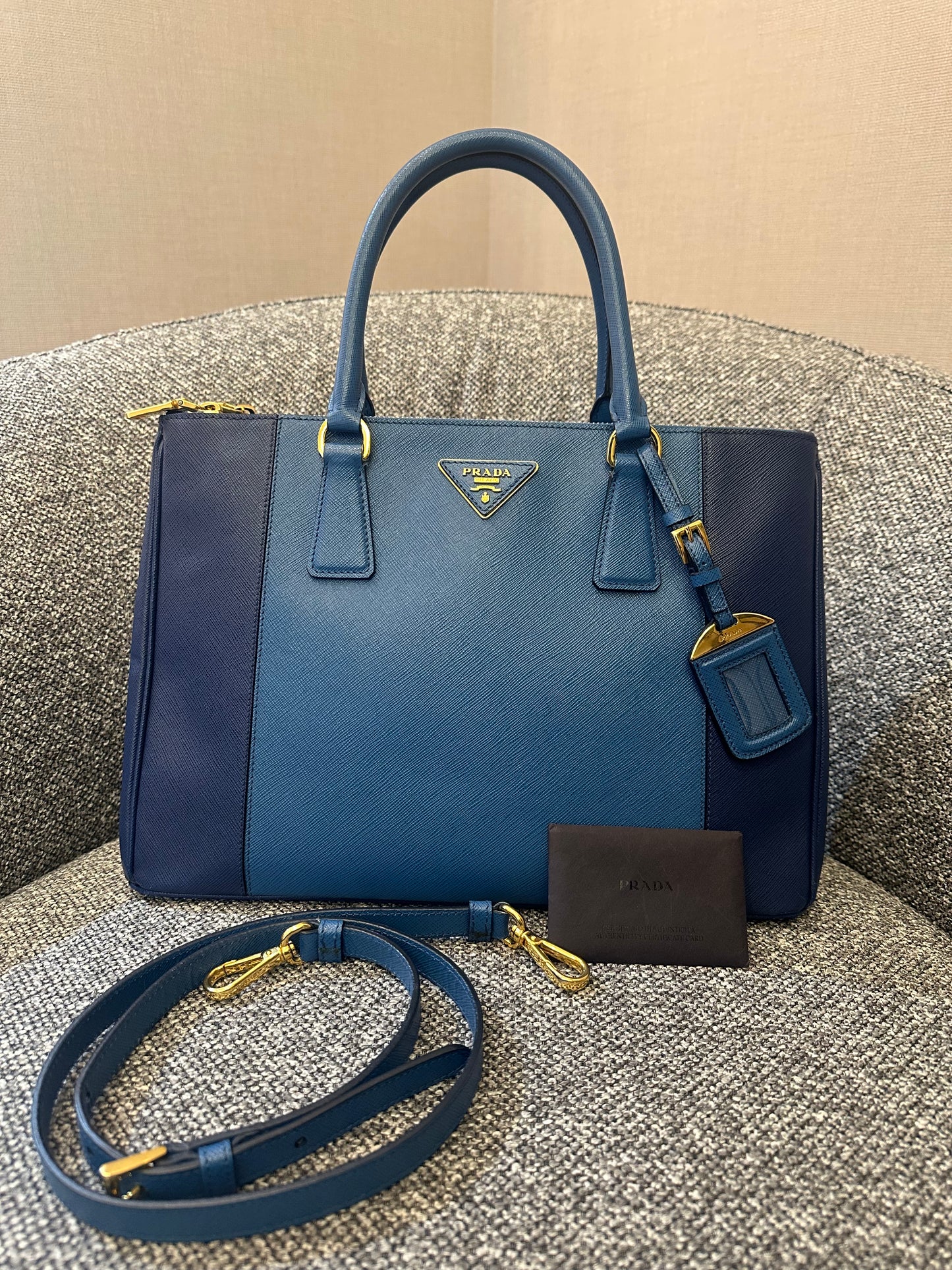 Prada Galleria Double Zip Tote Bag In Blue Bicolor Leather