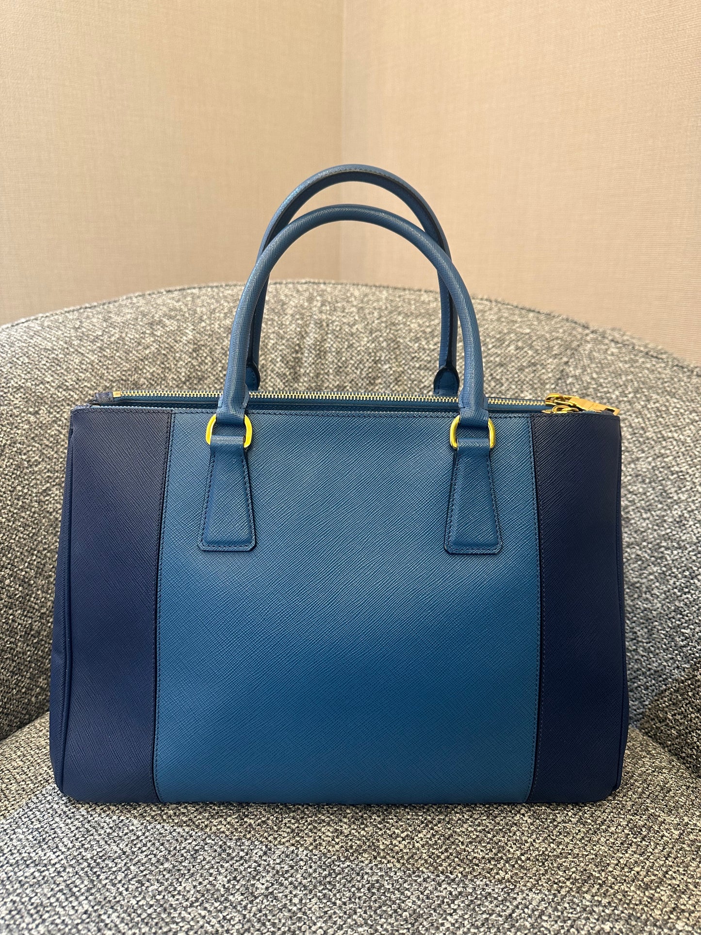 Prada Galleria Double Zip Tote Bag In Blue Bicolor Leather