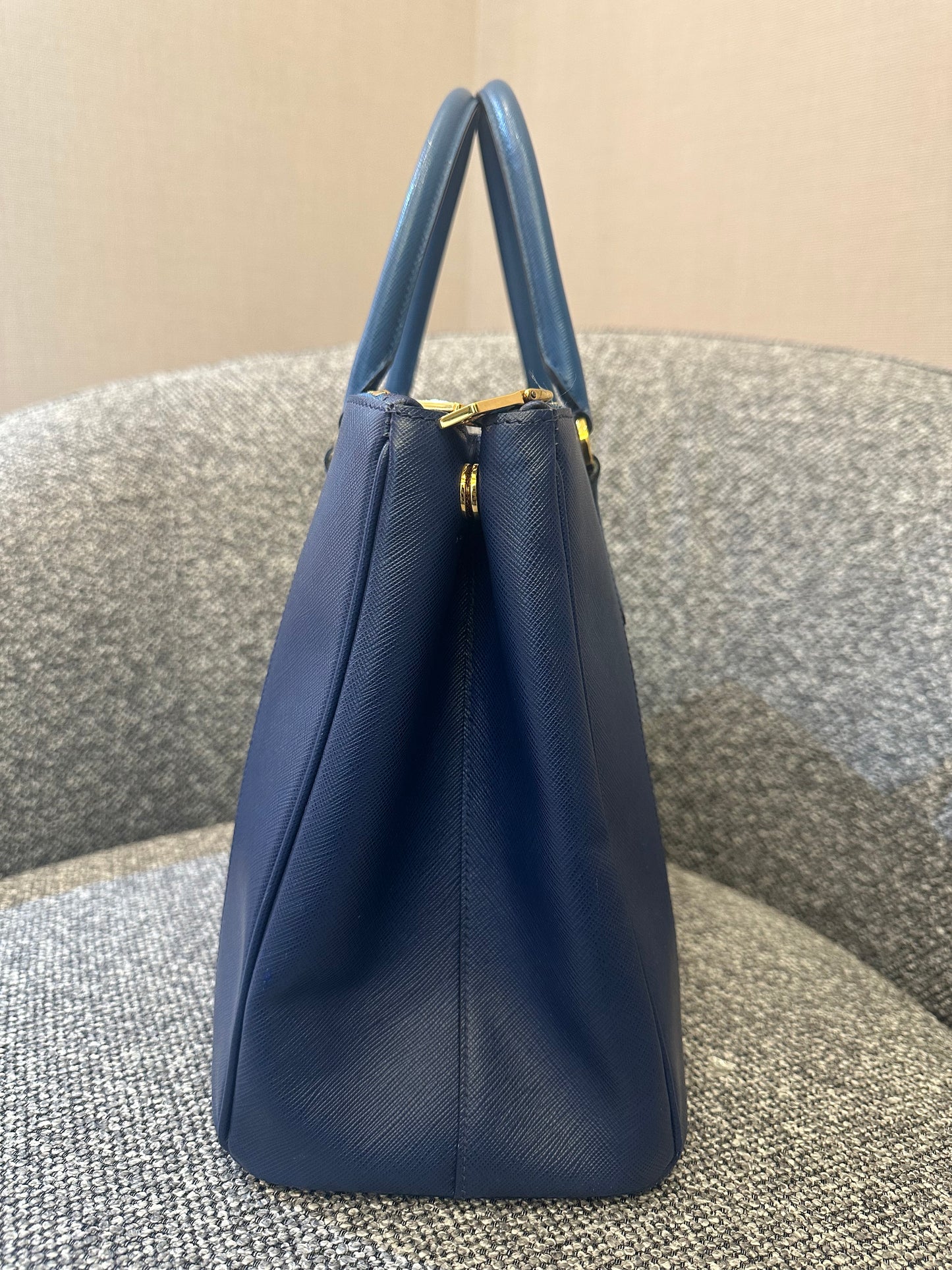 Prada Galleria Double Zip Tote Bag In Blue Bicolor Leather
