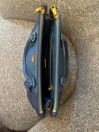 Prada Galleria Double Zip Tote Bag In Blue Bicolor Leather