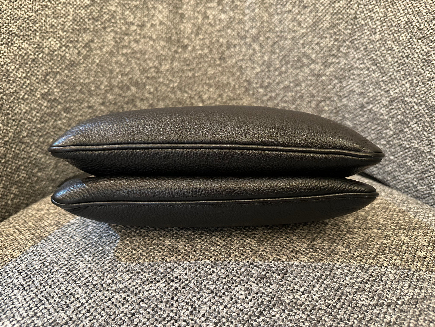 Prada Vitello Daino Leather Crossbody Bag In Black