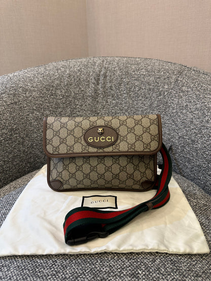 Gucci GG Supreme Monogram Neo Vintage Web Belt Bag