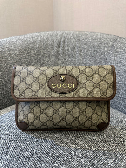 Gucci GG Supreme Monogram Neo Vintage Web Belt Bag