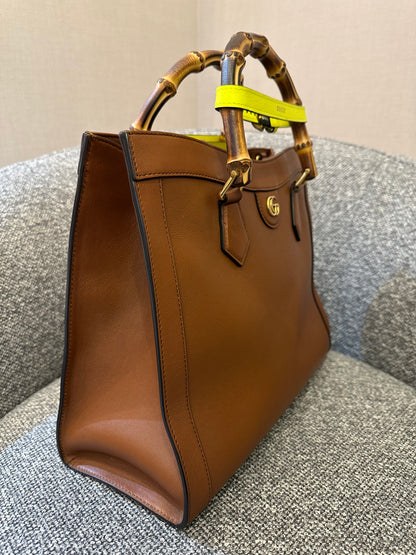 Gucci Diana Tote Bag In Brown Leather