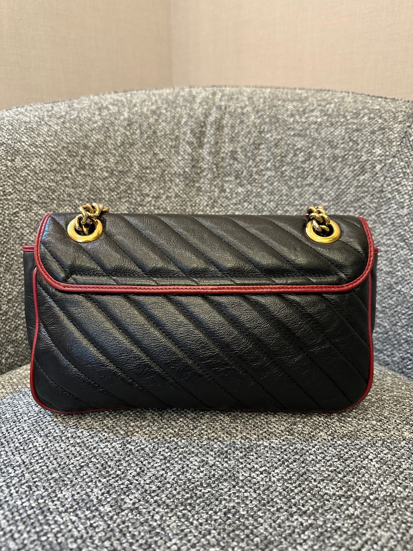 Gucci GG Marmont Flap Matelassé Shoulder Bag in Black and Red Trim