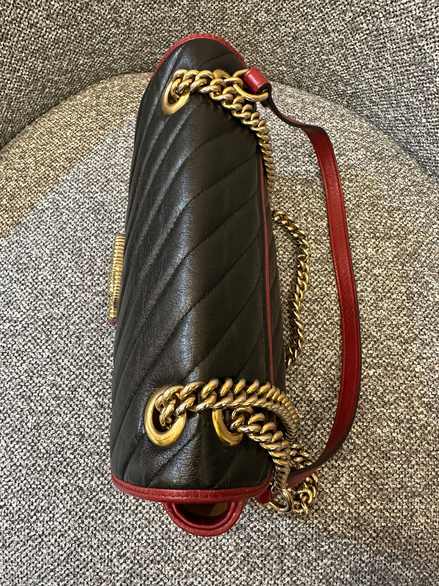 Gucci GG Marmont Flap Matelassé Shoulder Bag in Black and Red Trim