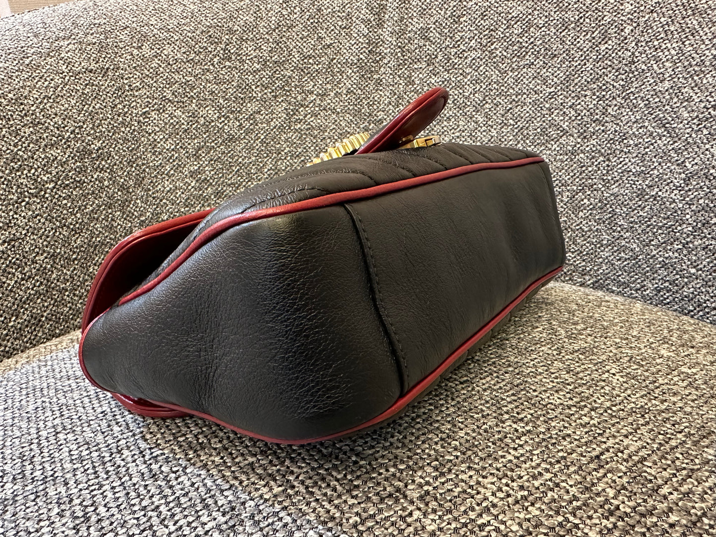 Gucci GG Marmont Flap Matelassé Shoulder Bag in Black and Red Trim
