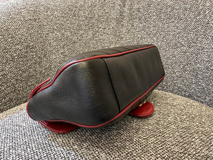 Gucci GG Marmont Flap Matelassé Shoulder Bag in Black and Red Trim