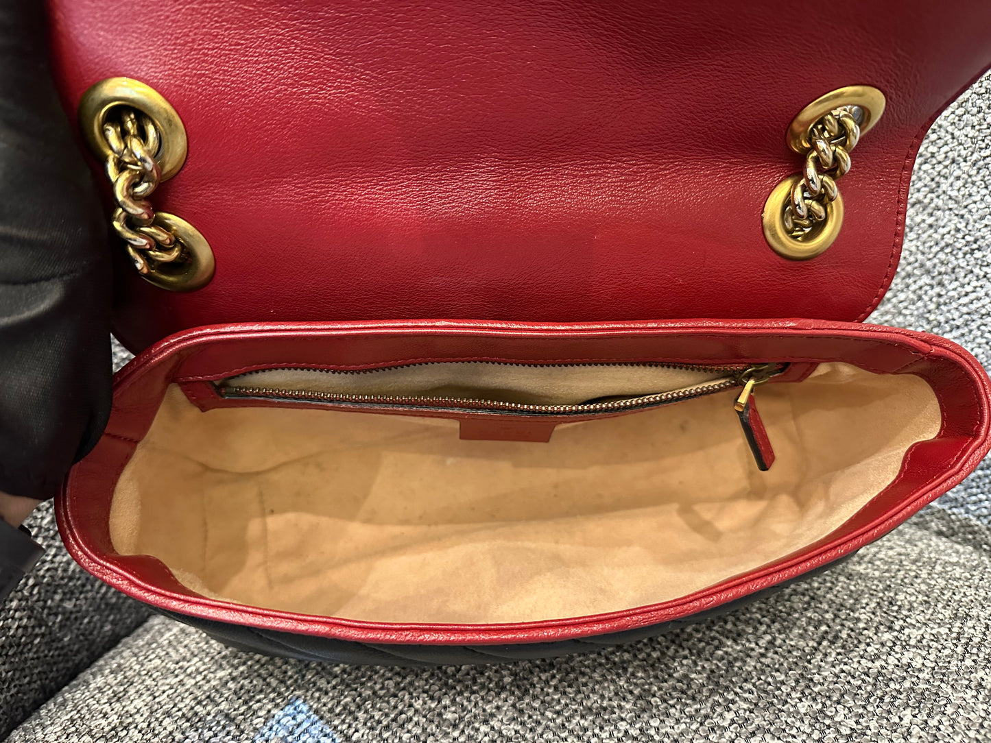 Gucci GG Marmont Flap Matelassé Shoulder Bag in Black and Red Trim