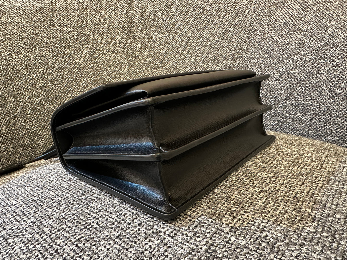 Yves Saint Laurent Sunset Bag In Black Leather