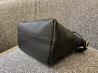Prada Vitello Daino Zip Tote Bag In Black Leather
