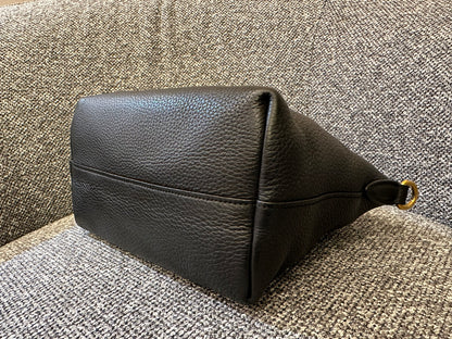 Prada Vitello Daino Zip Tote Bag In Black Leather