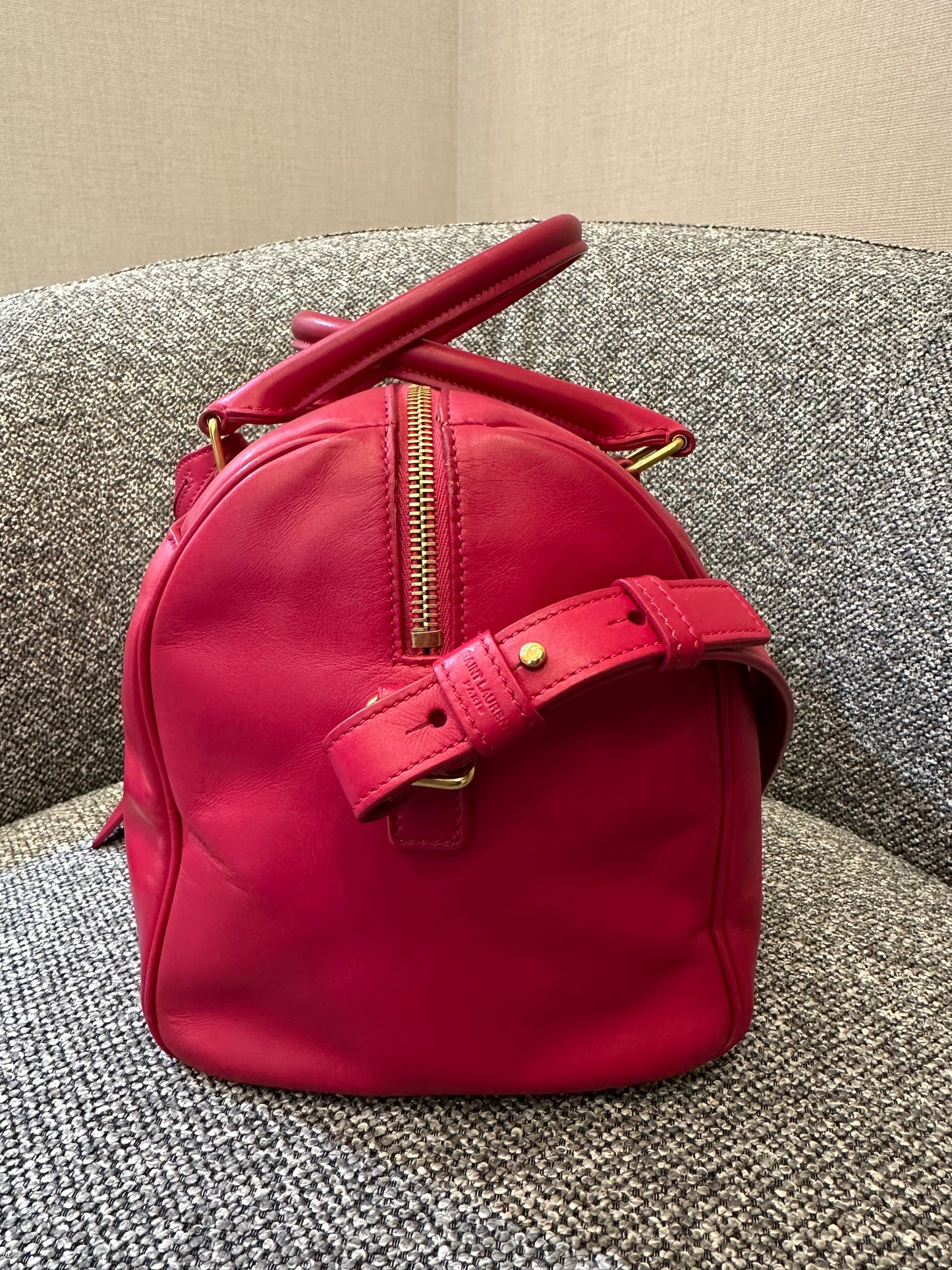 Yves Saint Laurent Duffle Bag In Hot Pink Leather