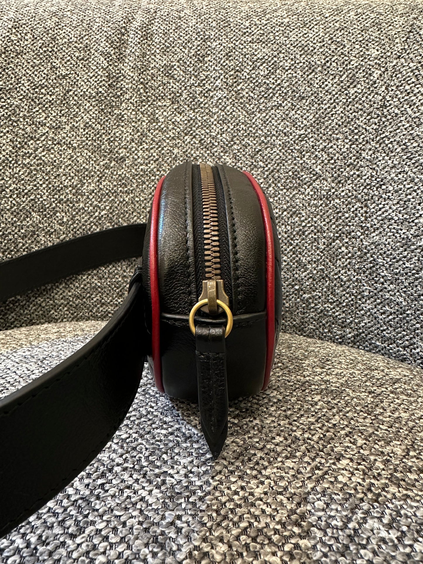 Gucci GG Marmont Matelassé Leather Belt Bag in Black and Red Trim