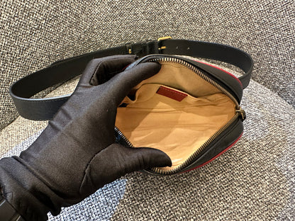 Gucci GG Marmont Matelassé Leather Belt Bag in Black and Red Trim