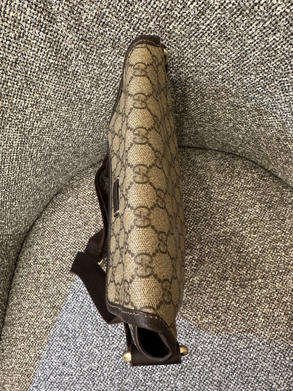 Gucci GG Supreme Canvas Messenger Bag