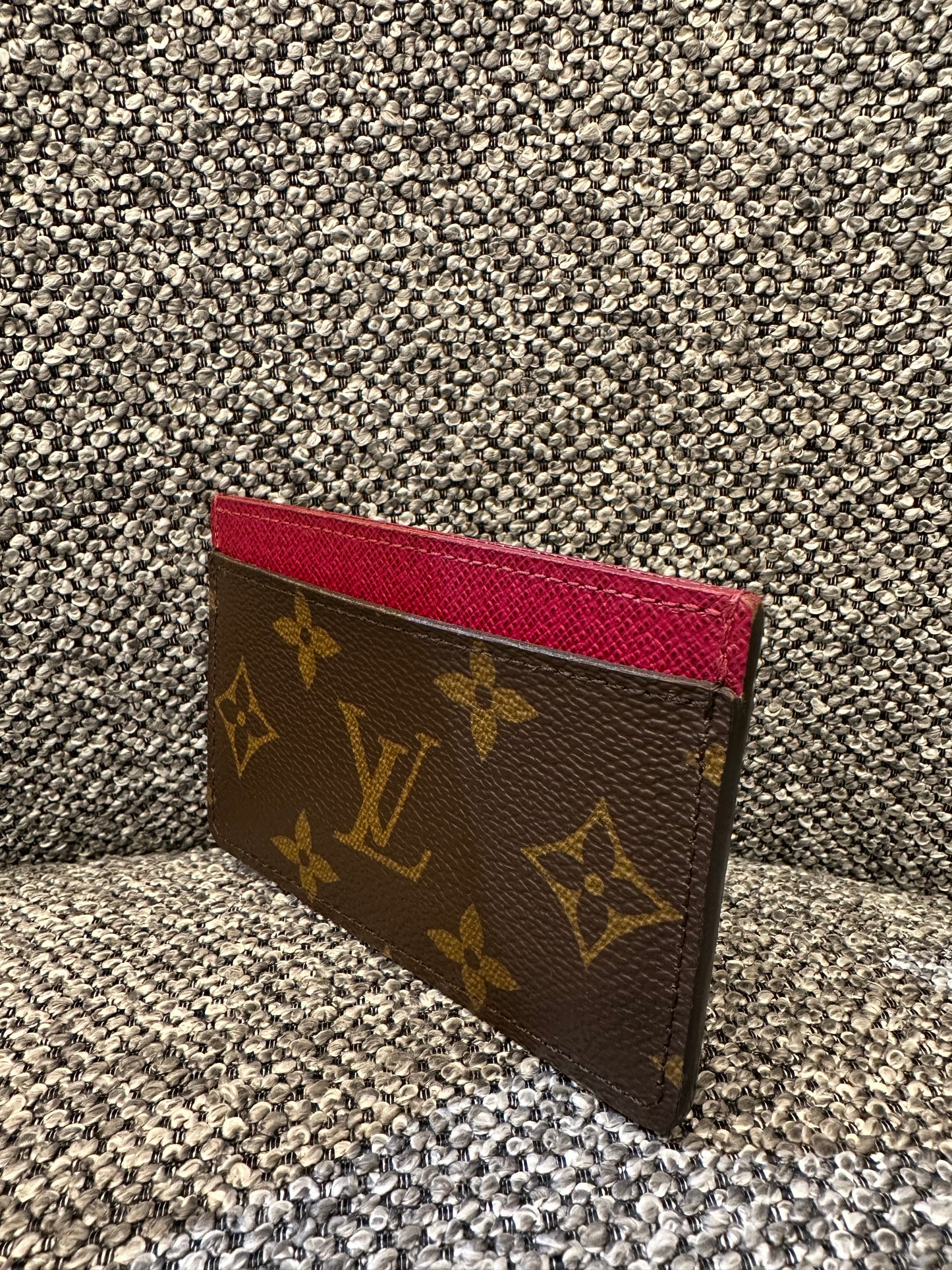 Louis Vuitton Card Holder in Monogram Canvas with Fuchsia Leather Lining