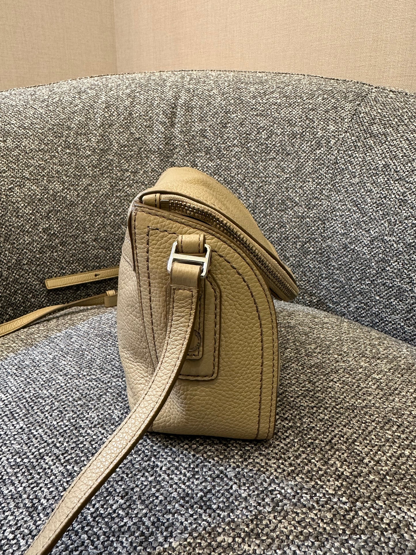 Marc Jacobs The Groove Messenger Bag