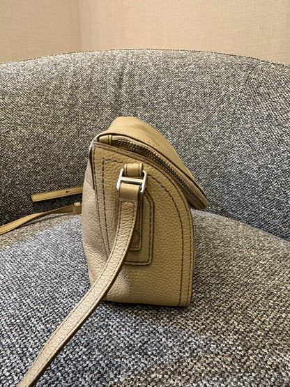 Marc Jacobs The Groove Messenger Bag
