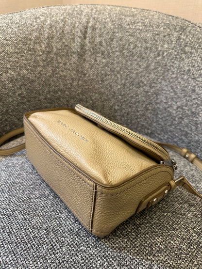 Marc Jacobs The Groove Messenger Bag