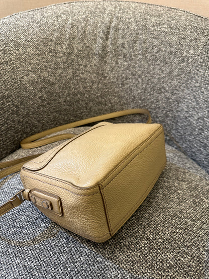 Marc Jacobs The Groove Messenger Bag