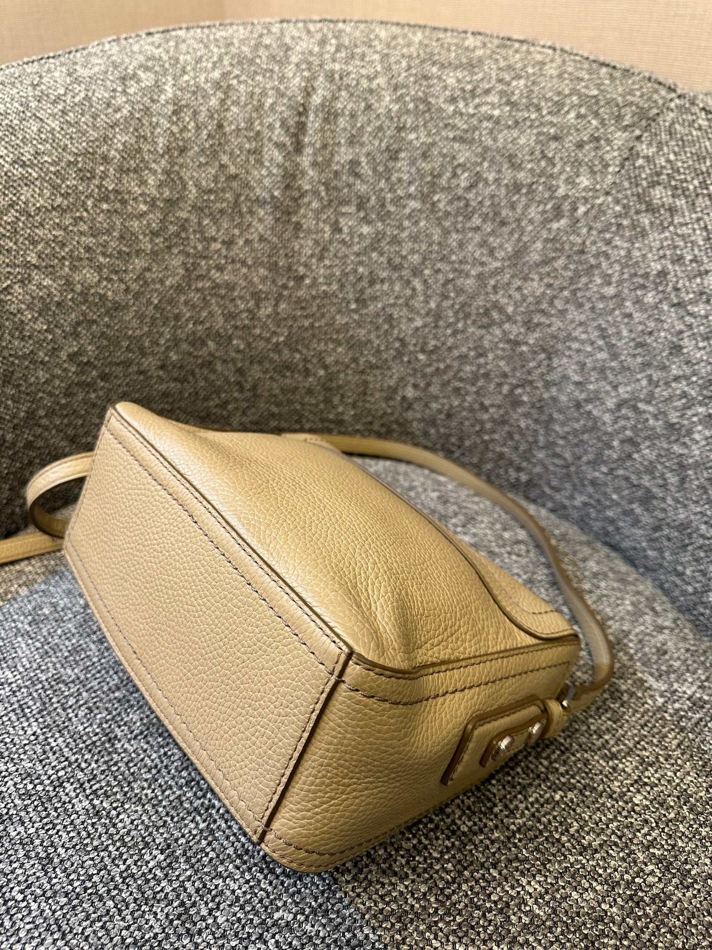Marc Jacobs The Groove Messenger Bag