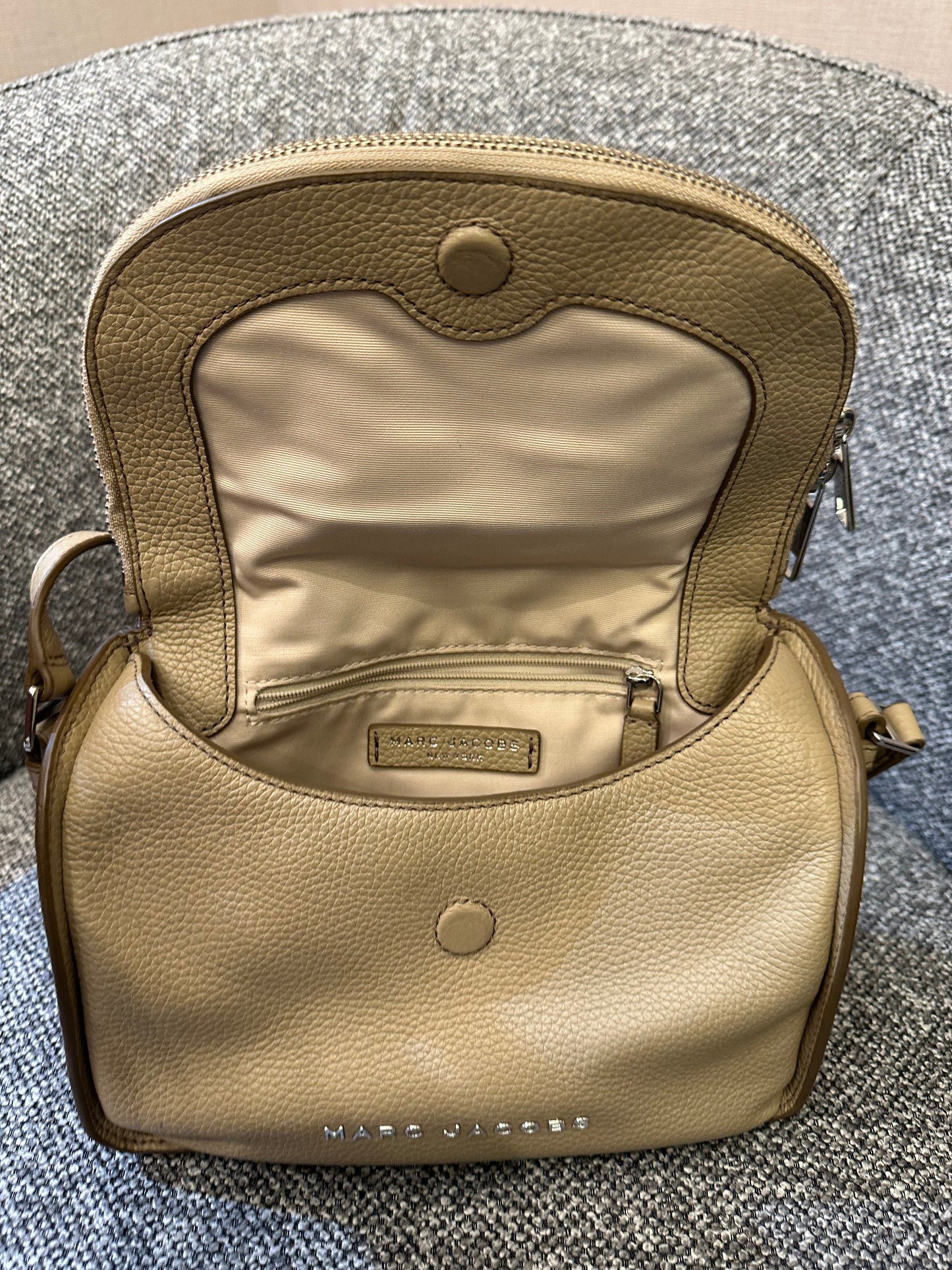 Marc Jacobs The Groove Messenger Bag