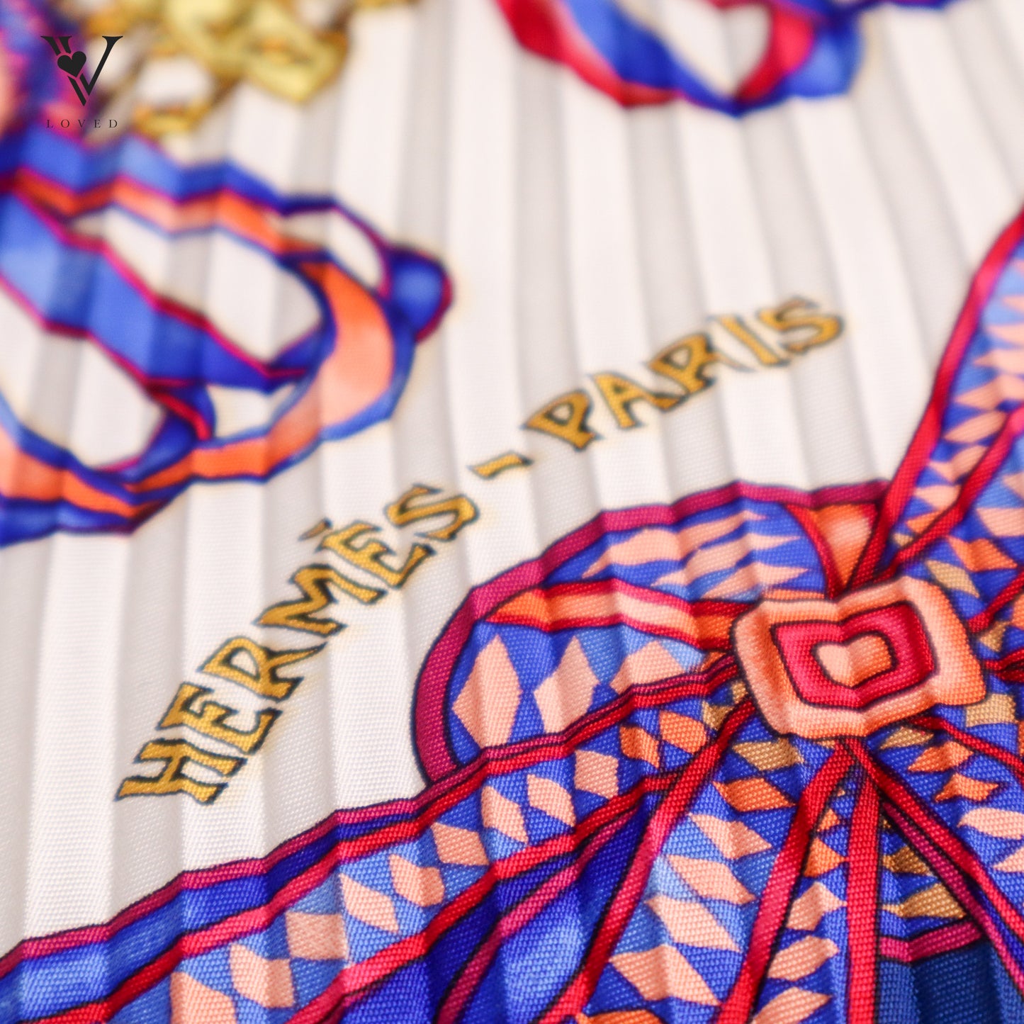 Le Rubans Du Cheval by Joachim Metz Pleated Scarf