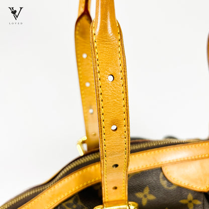 Louis Vuitton Tivoli in Monogram Canvas