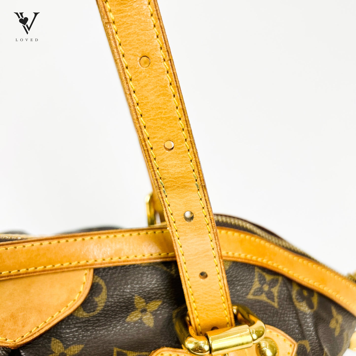 Louis Vuitton Tivoli in Monogram Canvas