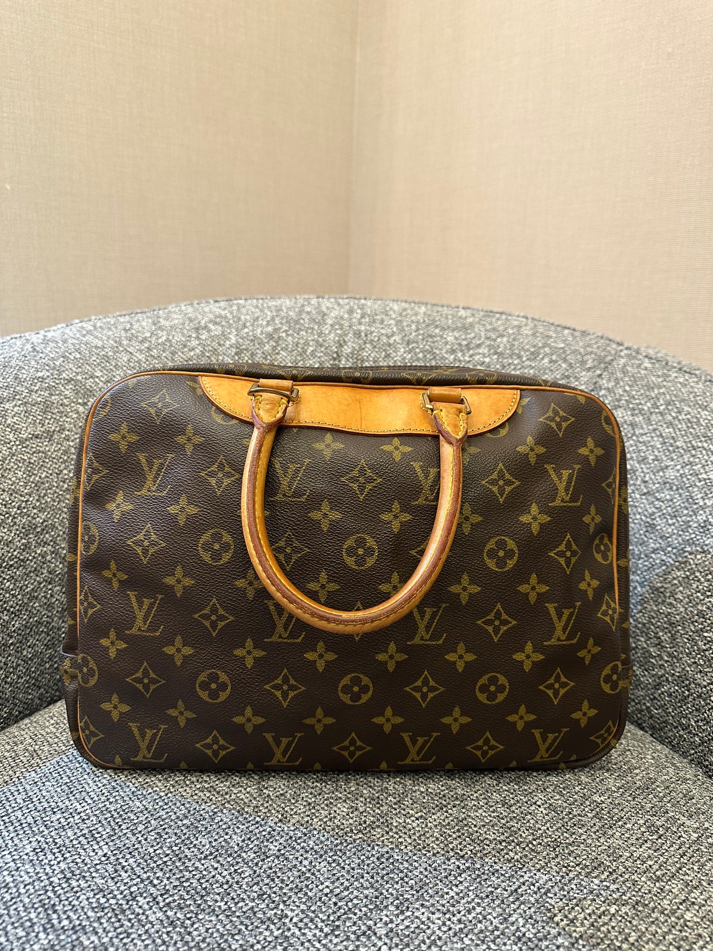 Louis Vuitton Monogram Canvas Deauville Vanity Handbag