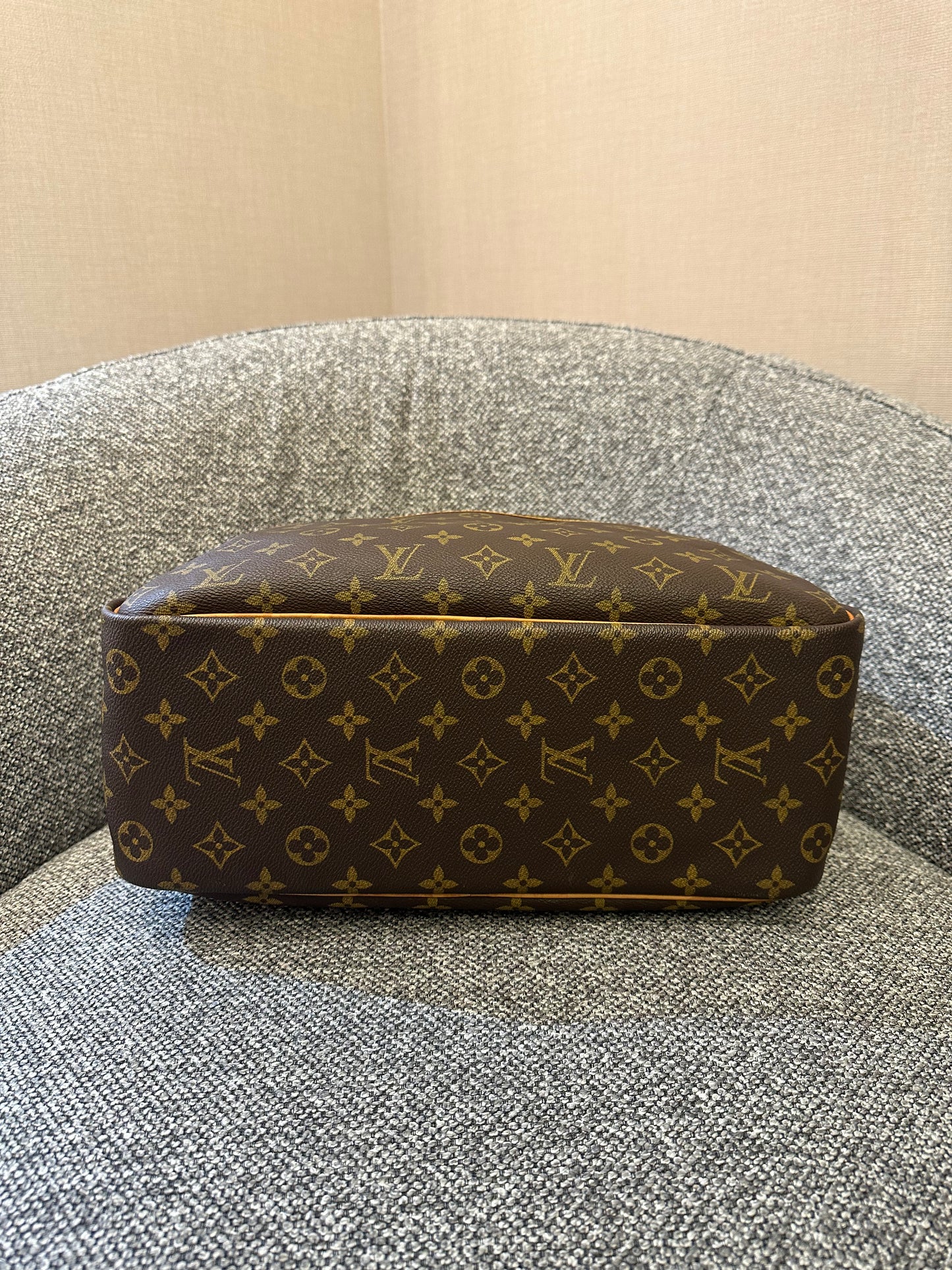 Louis Vuitton Monogram Canvas Deauville Vanity Handbag