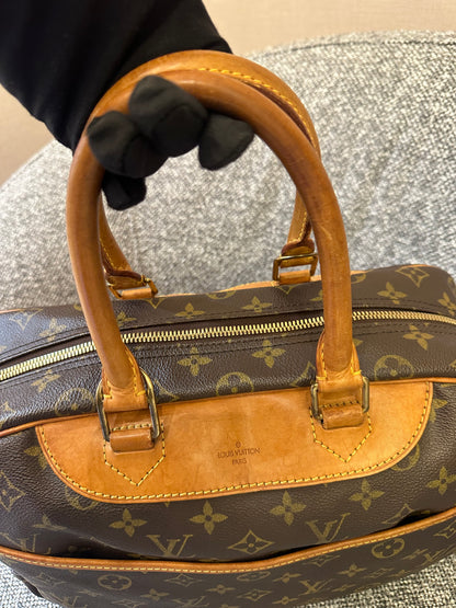 Louis Vuitton Monogram Canvas Deauville Vanity Handbag
